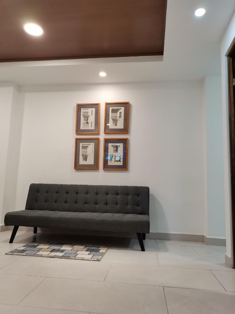 935 Lodge San Jose Room photo